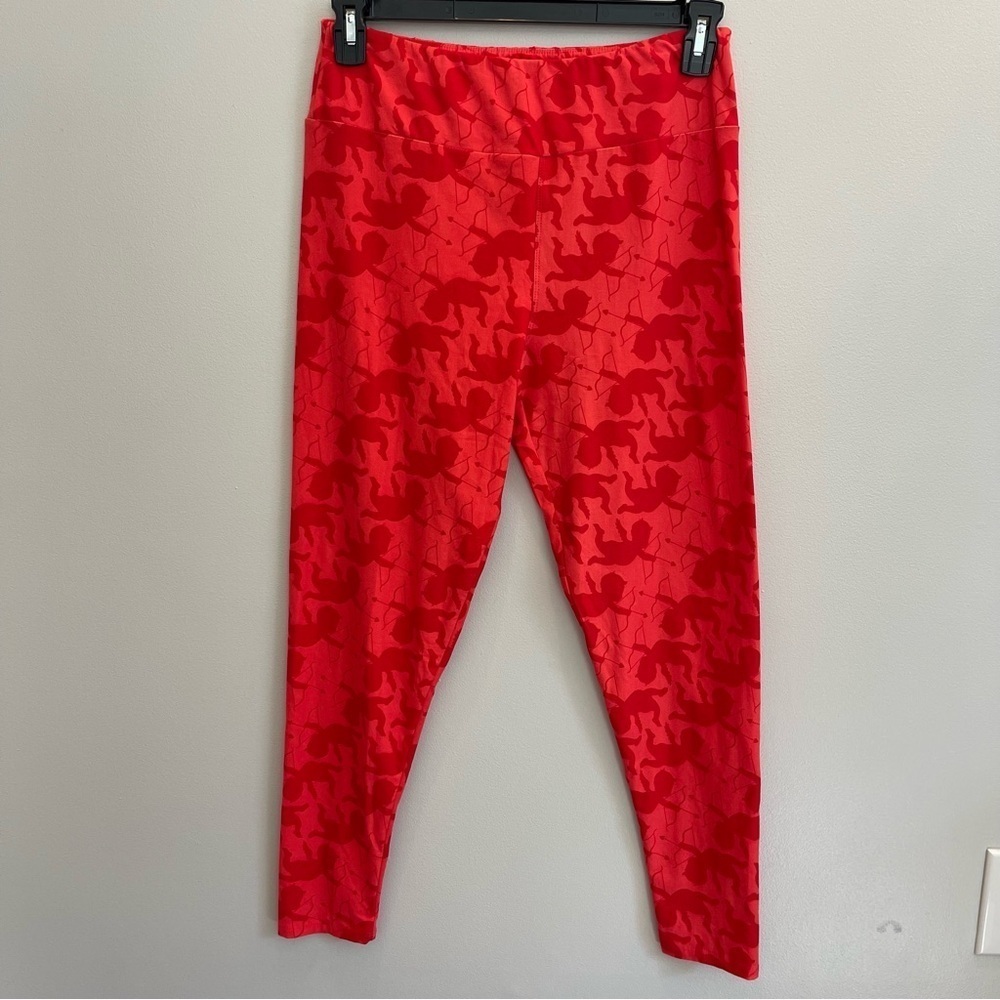 AR:  LuLaRoe Leggings Womens TC Valentine Day Cupid Hearts Red Soft